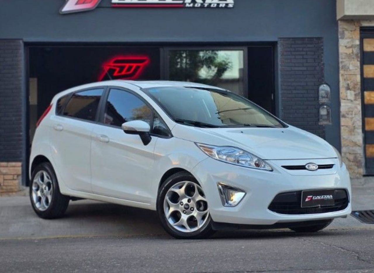 Ford Fiesta KD Usado en Mendoza, deRuedas