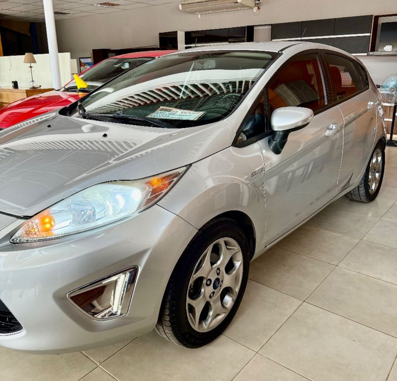 Ford Fiesta KD Usado Financiado en Mendoza, deRuedas