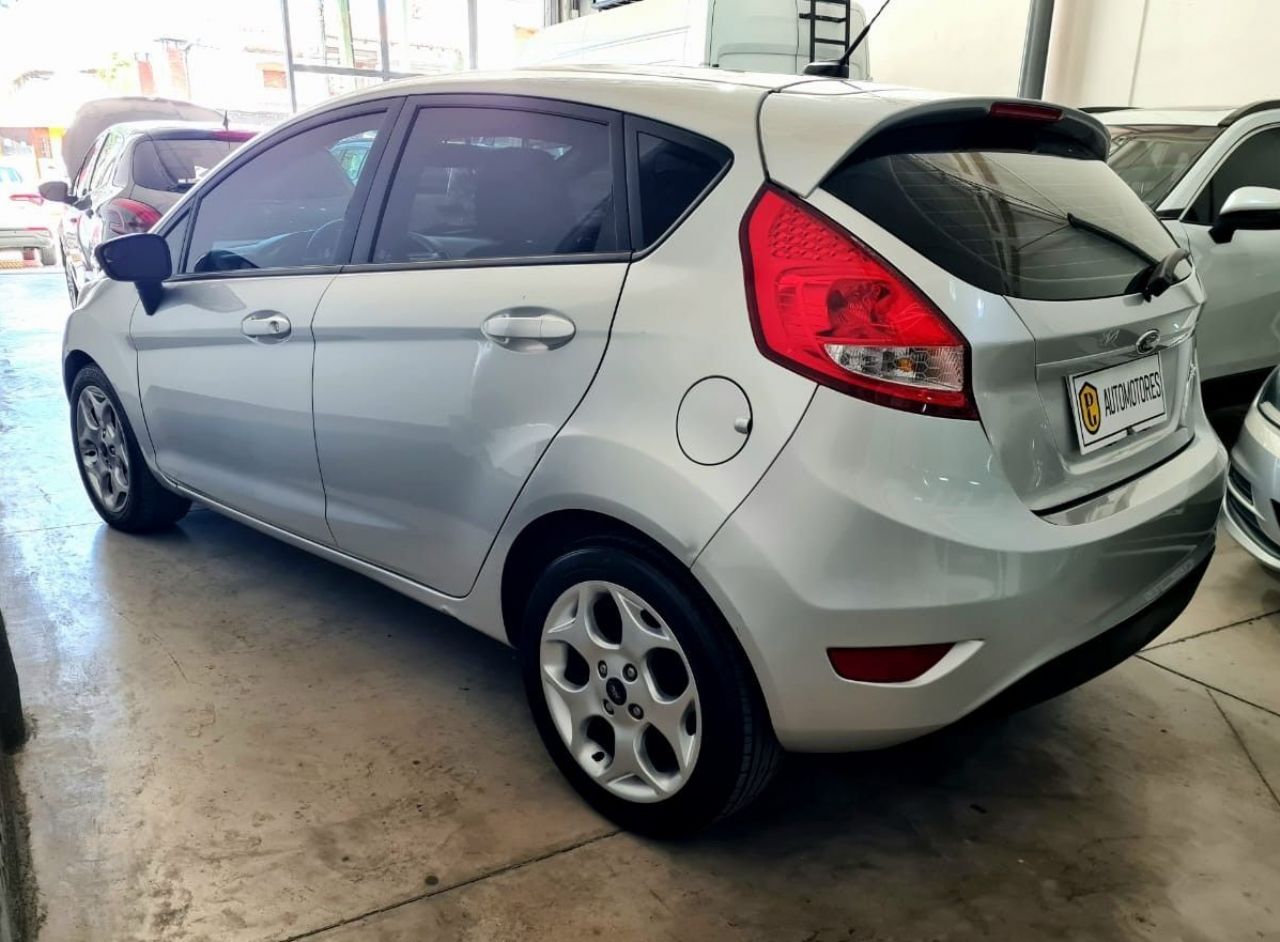 Ford Fiesta KD Usado en Mendoza, deRuedas
