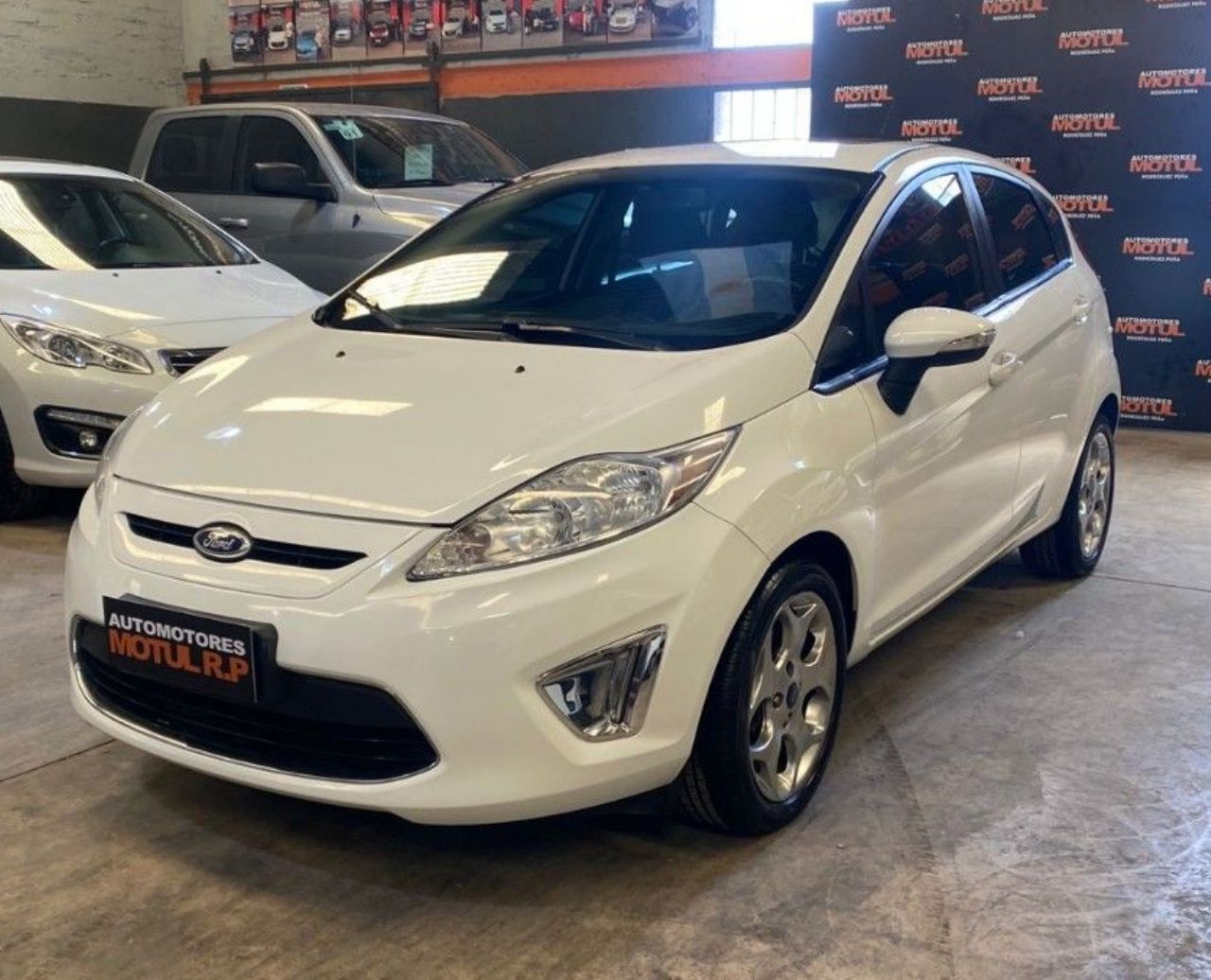 Ford Fiesta KD Usado en Mendoza, deRuedas
