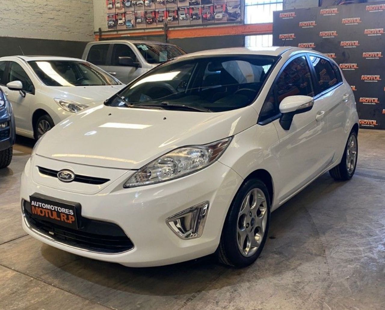 Ford Fiesta KD Usado en Mendoza, deRuedas