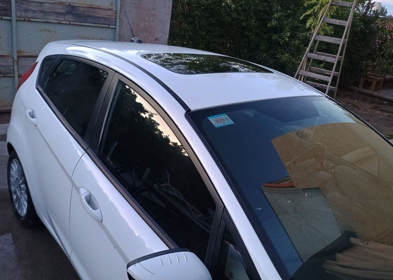 Ford Fiesta KD Usado en Mendoza, deRuedas