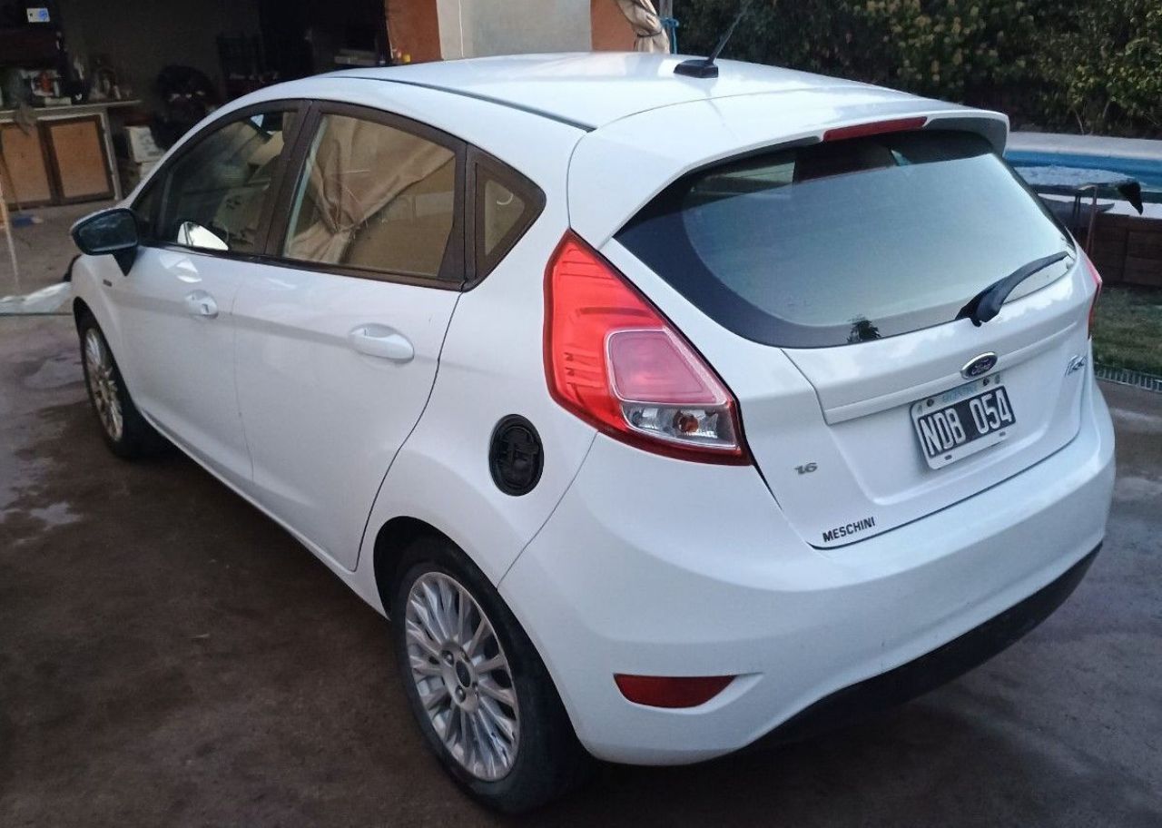 Ford Fiesta KD Usado en Mendoza, deRuedas