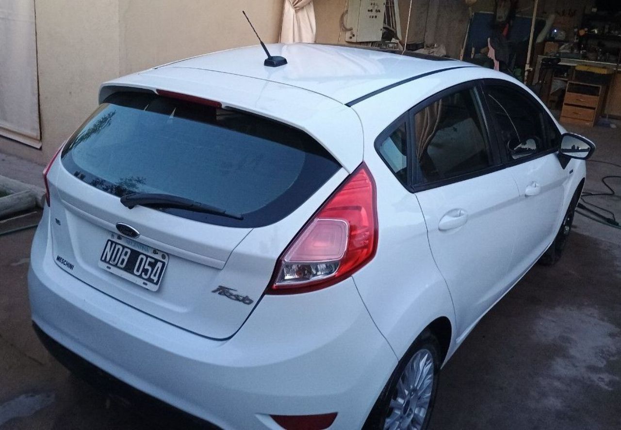 Ford Fiesta KD Usado en Mendoza, deRuedas