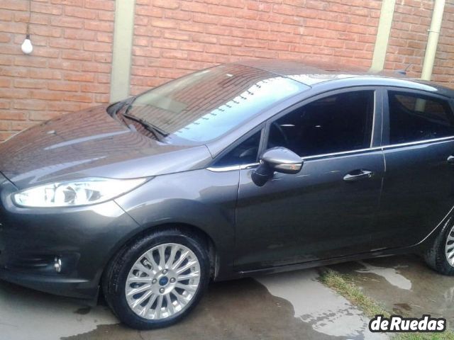 Ford Fiesta KD Usado en Mendoza, deRuedas