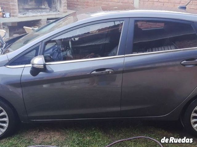 Ford Fiesta KD Usado en Mendoza, deRuedas