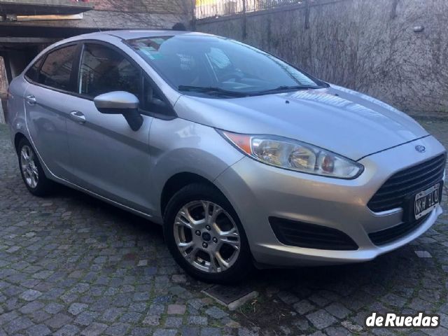 Ford Fiesta KD Usado en Mendoza, deRuedas