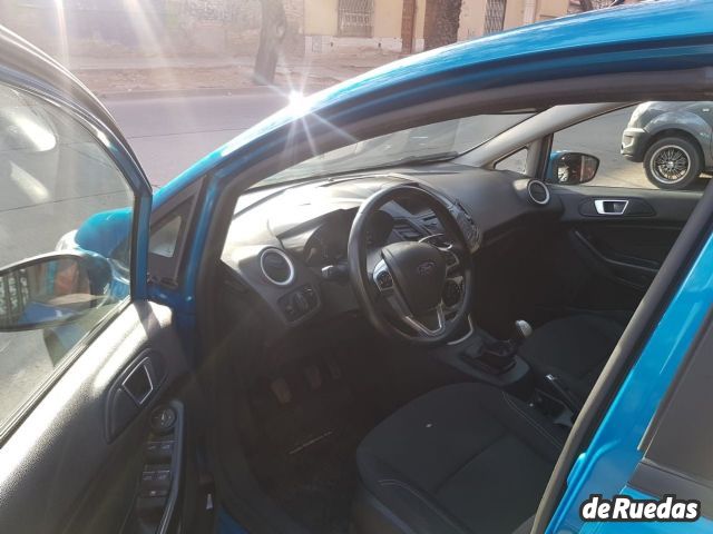 Ford Fiesta KD Usado en Mendoza, deRuedas