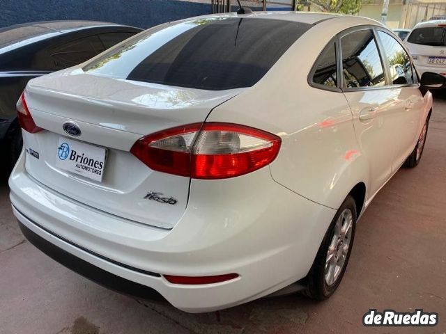 Ford Fiesta KD Usado en Mendoza, deRuedas