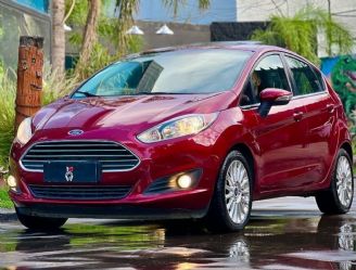 Ford Fiesta KD Usado en Córdoba Financiado