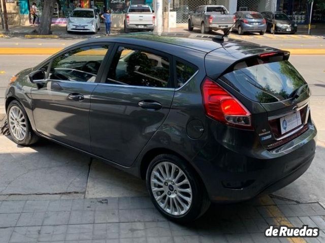 Ford Fiesta KD Usado en Mendoza, deRuedas