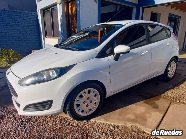 Ford Fiesta KD Usado en Mendoza, deRuedas