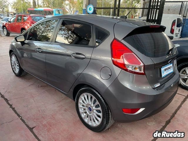 Ford Fiesta KD Usado en Mendoza, deRuedas