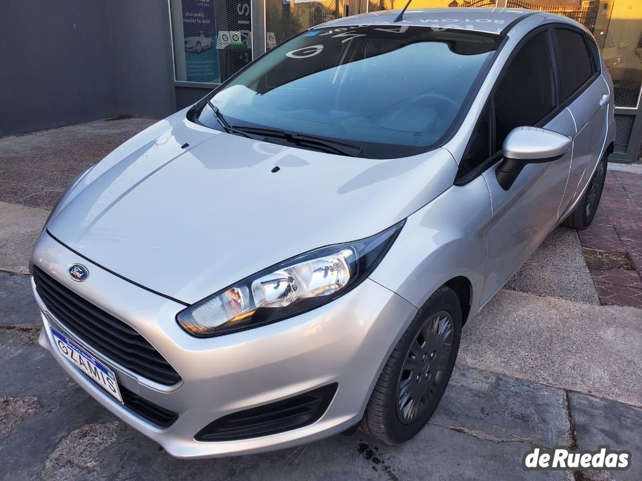 Ford Fiesta KD Usado en Mendoza, deRuedas