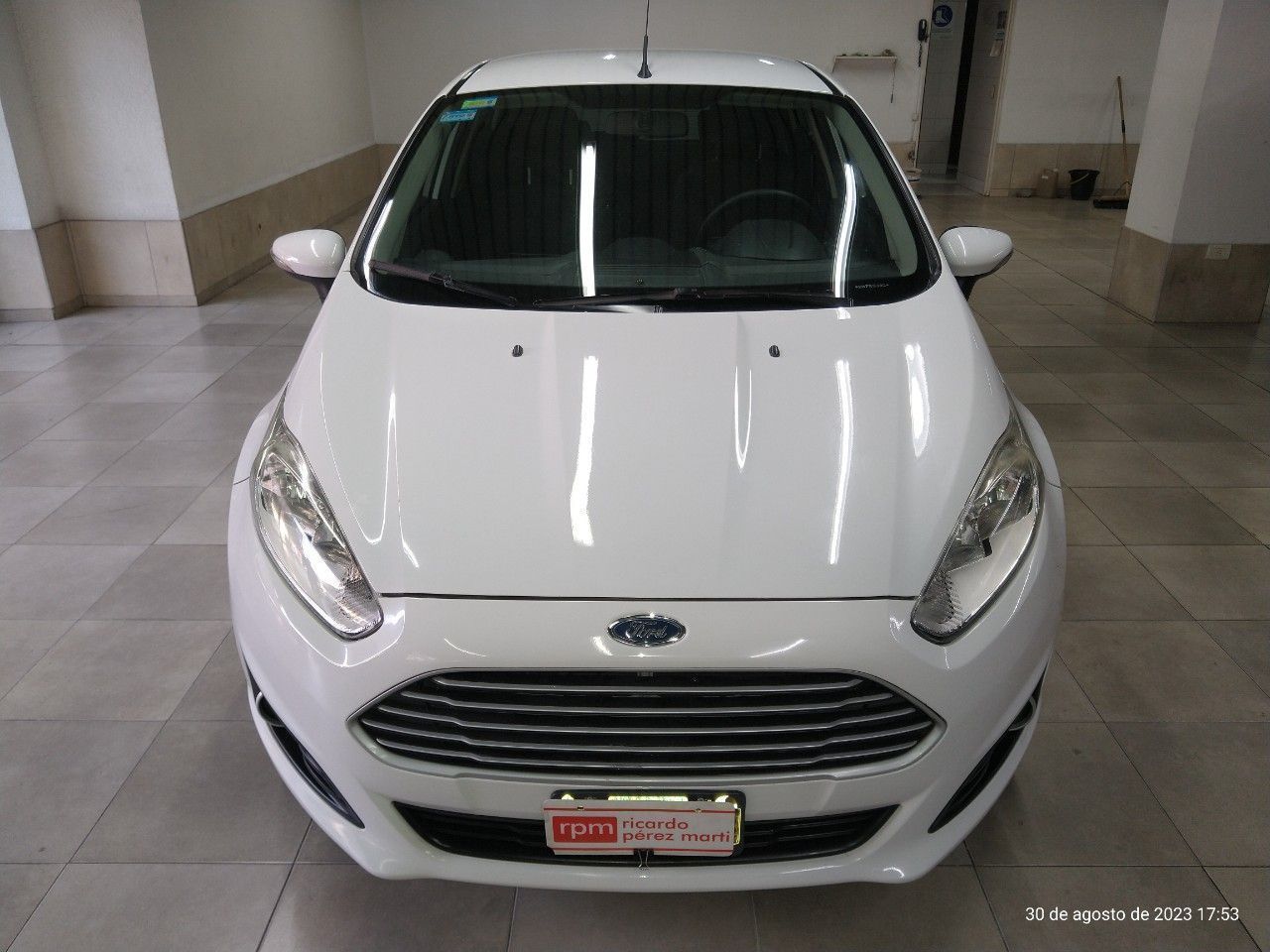 Ford Fiesta KD Usado en Mendoza, deRuedas