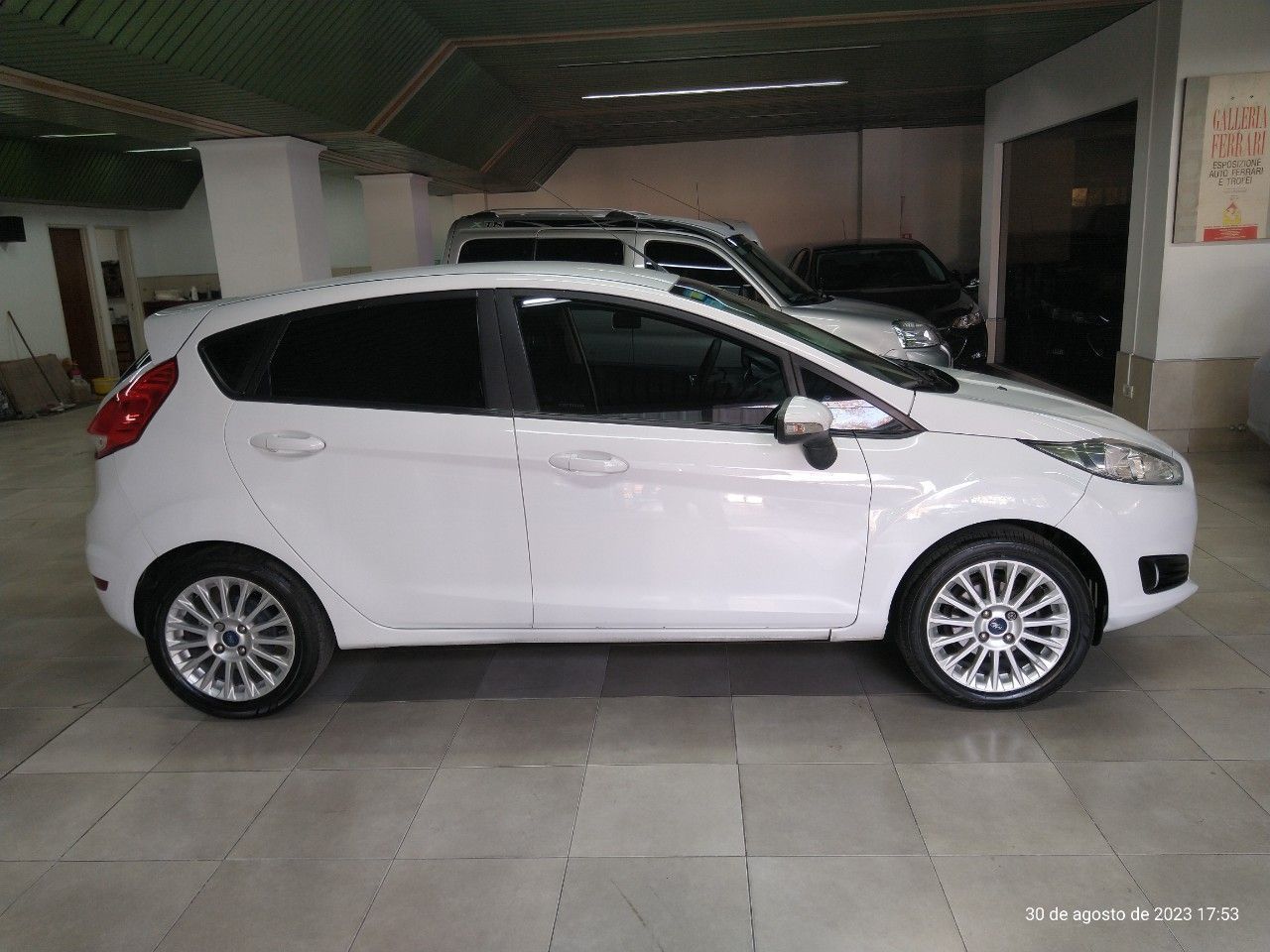 Ford Fiesta KD Usado en Mendoza, deRuedas