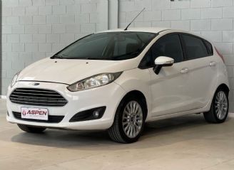 Ford Fiesta KD Usado en Córdoba Financiado