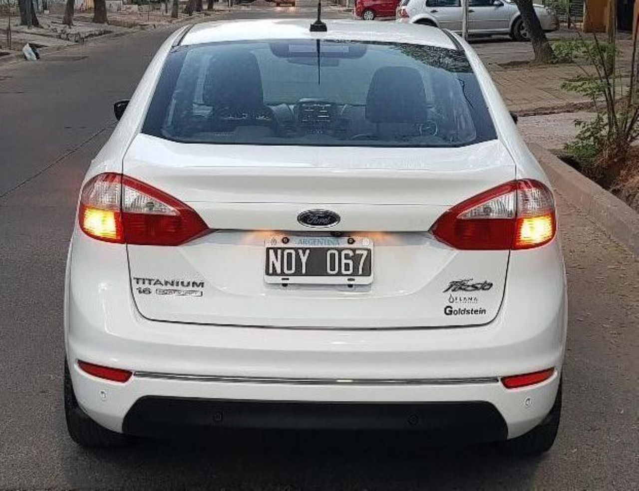 Ford Fiesta KD Usado en Mendoza, deRuedas
