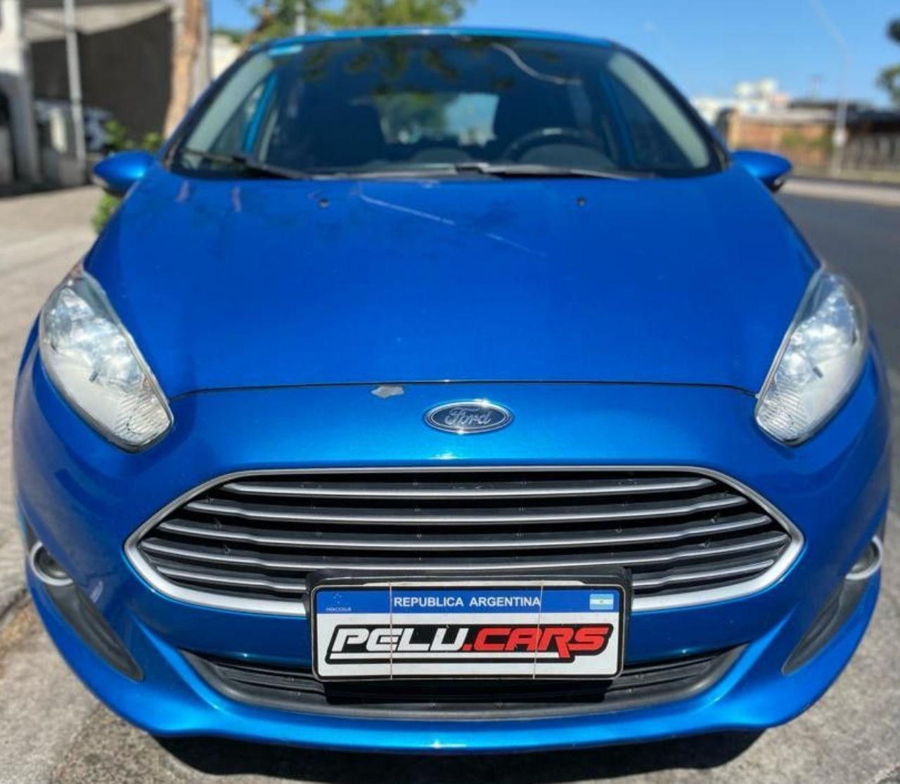 Ford Fiesta KD Usado en San Juan, deRuedas