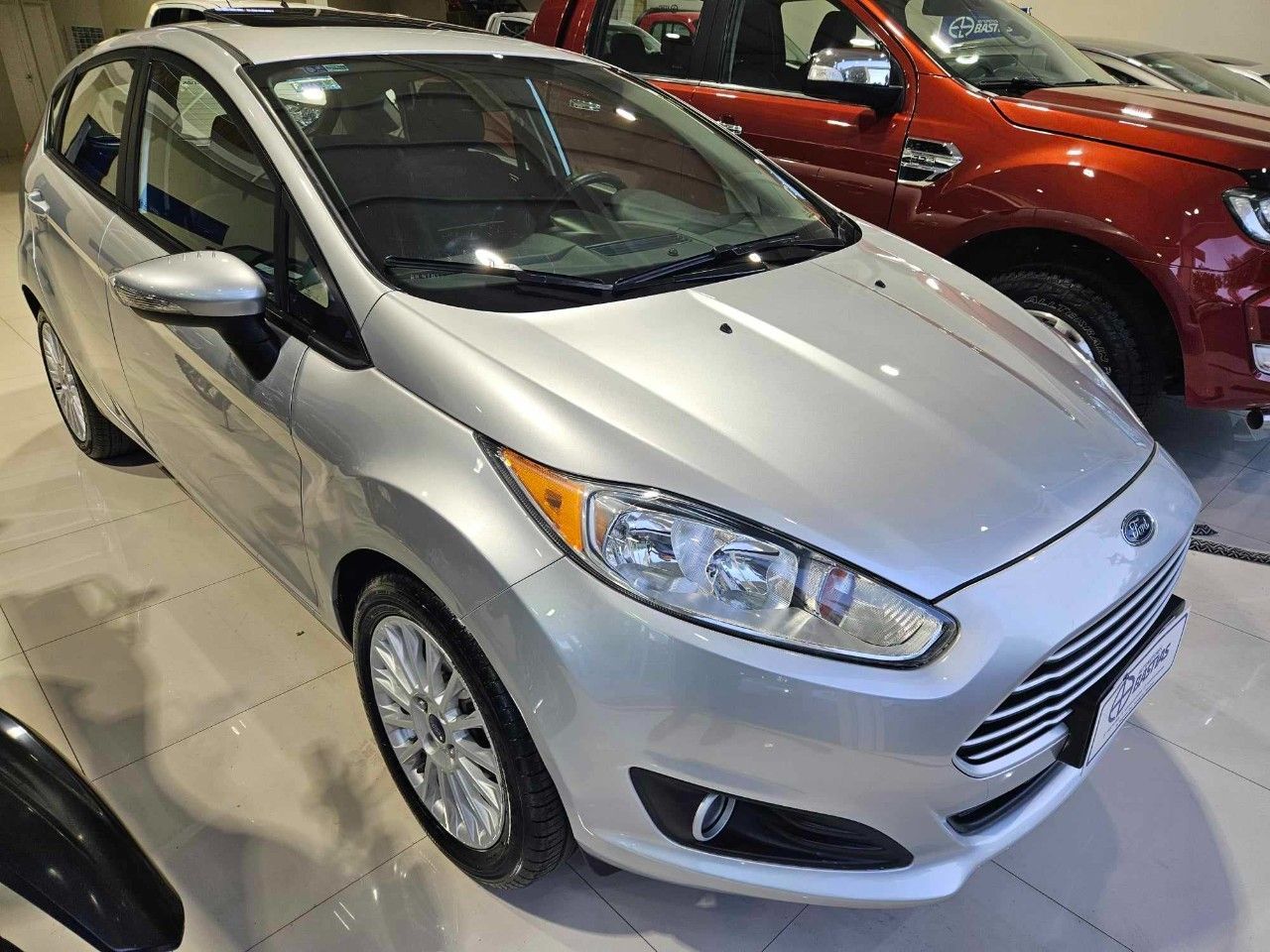 Ford Fiesta KD Usado en Mendoza, deRuedas