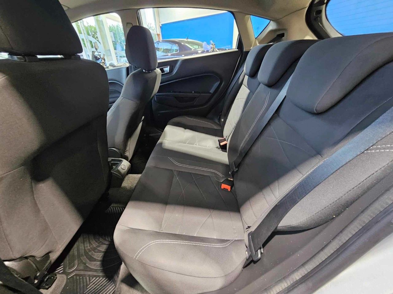 Ford Fiesta KD Usado en Mendoza, deRuedas