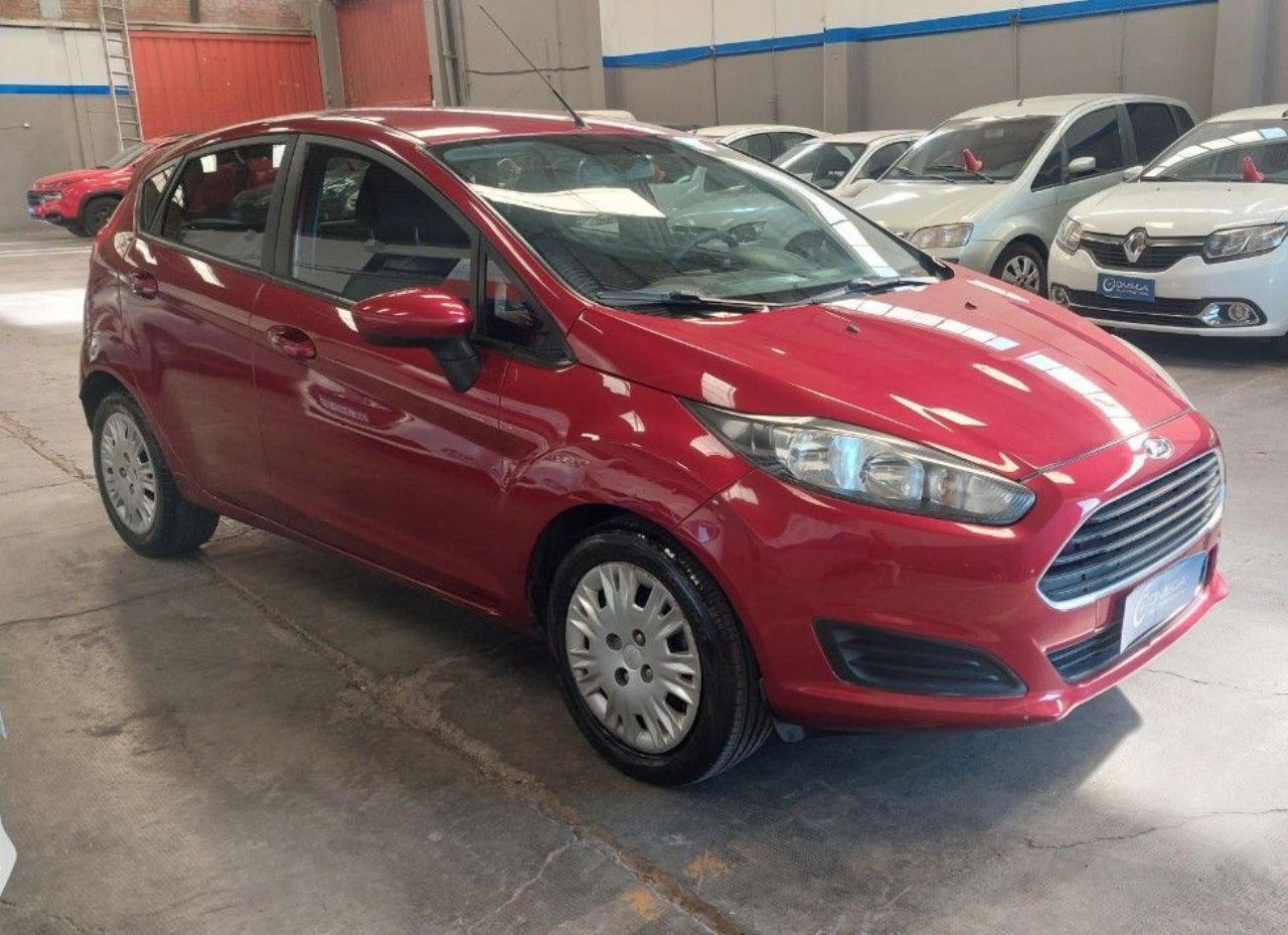 Ford Fiesta KD Usado Financiado en Mendoza, deRuedas