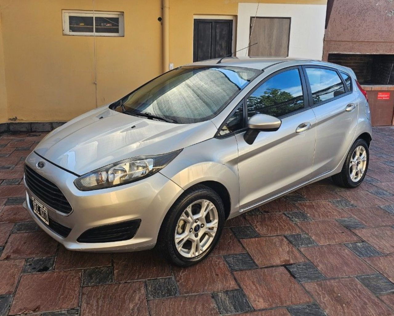 Ford Fiesta KD Usado en Mendoza, deRuedas