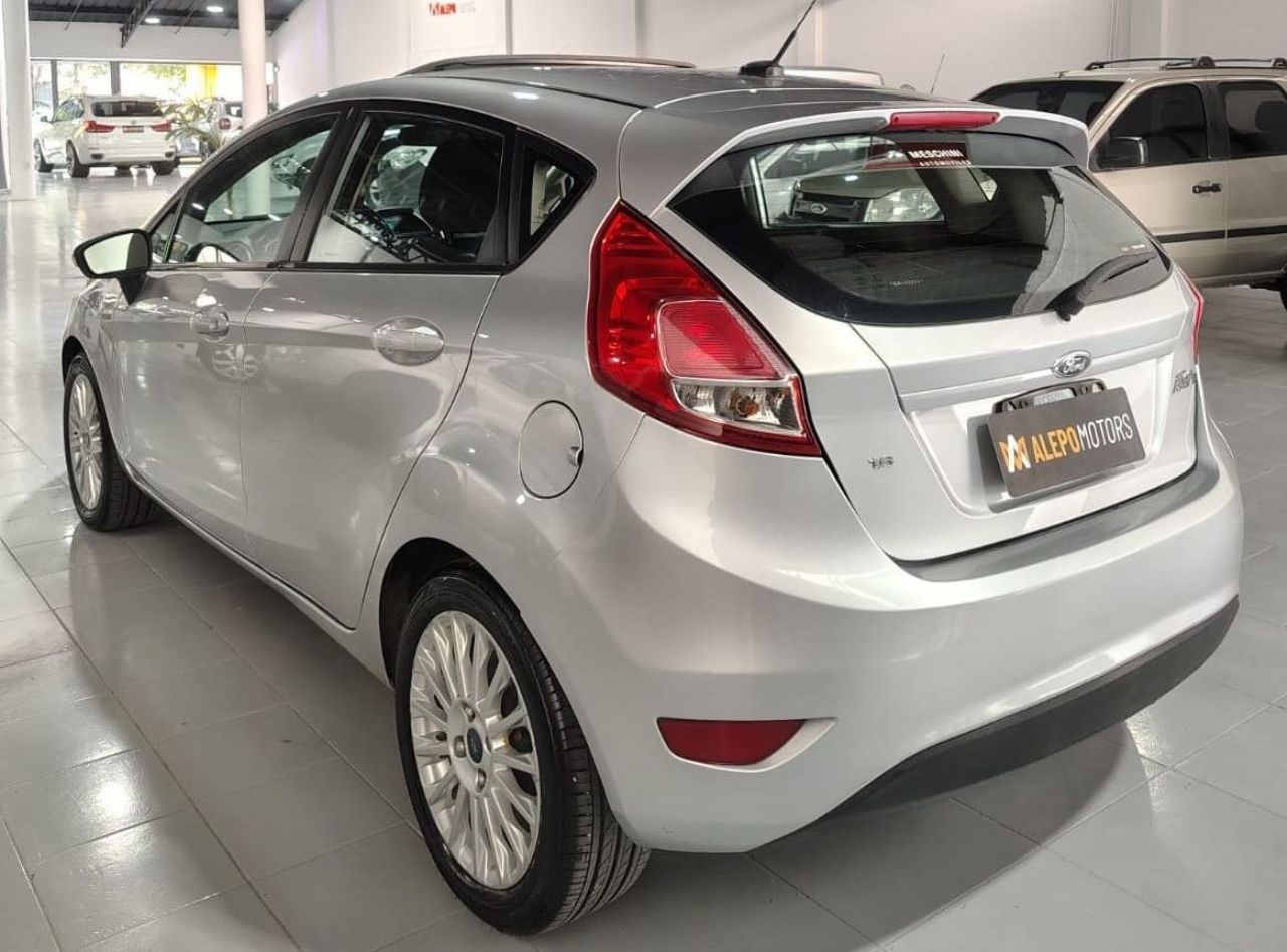 Ford Fiesta KD Usado en Mendoza, deRuedas