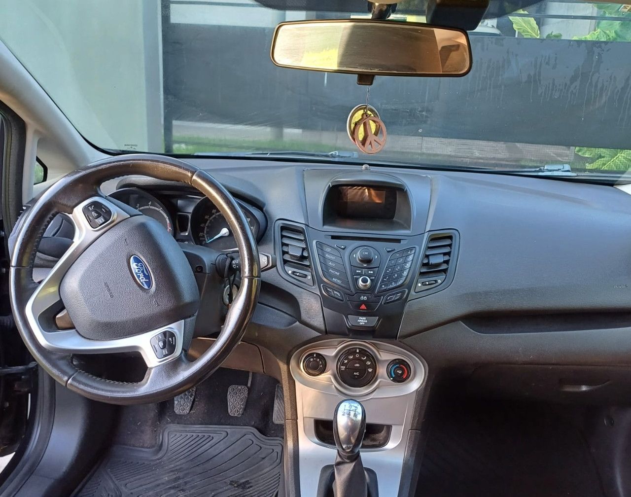 Ford Fiesta KD Usado en Buenos Aires, deRuedas