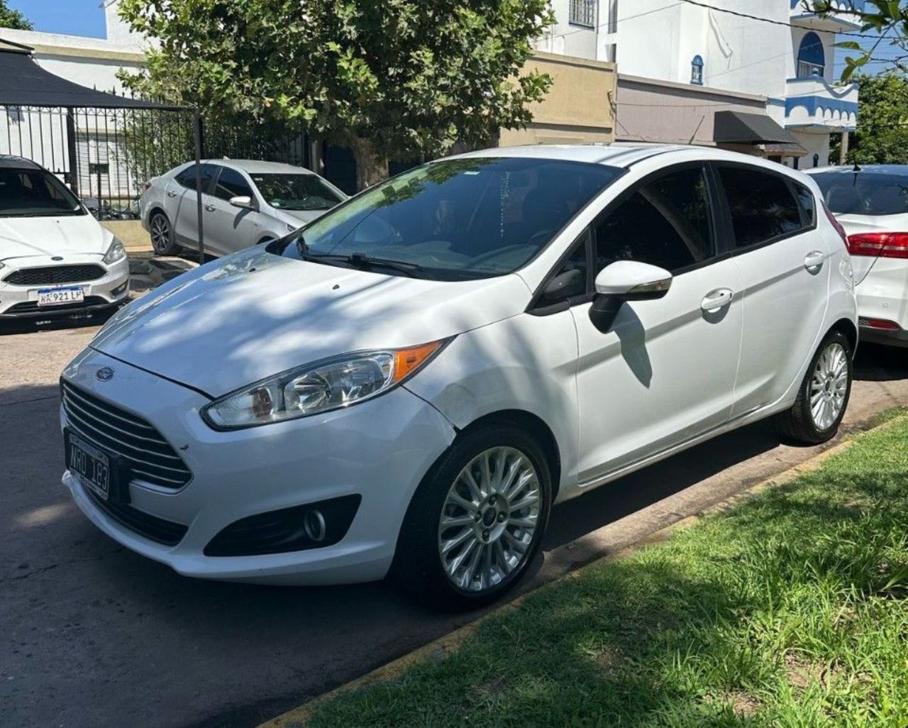 Ford Fiesta KD Usado en Buenos Aires, deRuedas