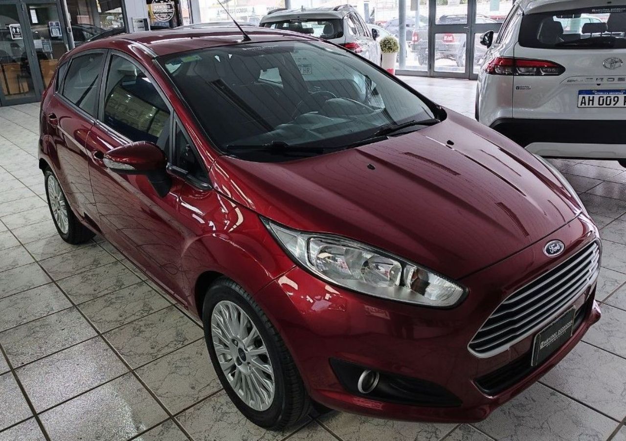 Ford Fiesta KD Usado en Mendoza, deRuedas