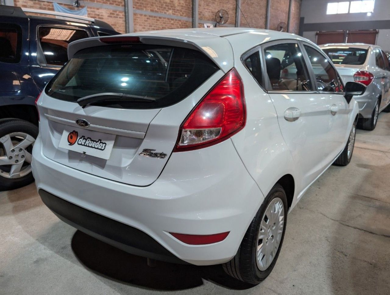 Ford Fiesta KD Usado Financiado en Mendoza, deRuedas