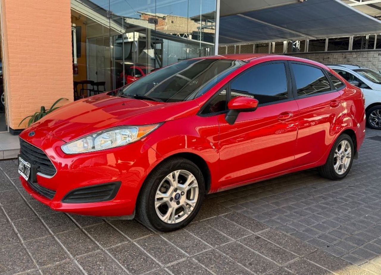 Ford Fiesta KD Usado Financiado en Mendoza, deRuedas
