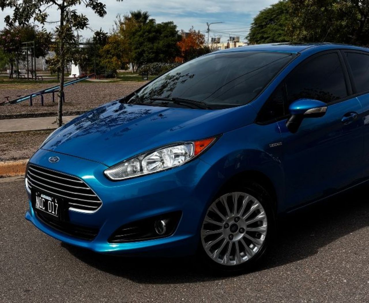 Ford Fiesta KD Usado en Mendoza, deRuedas