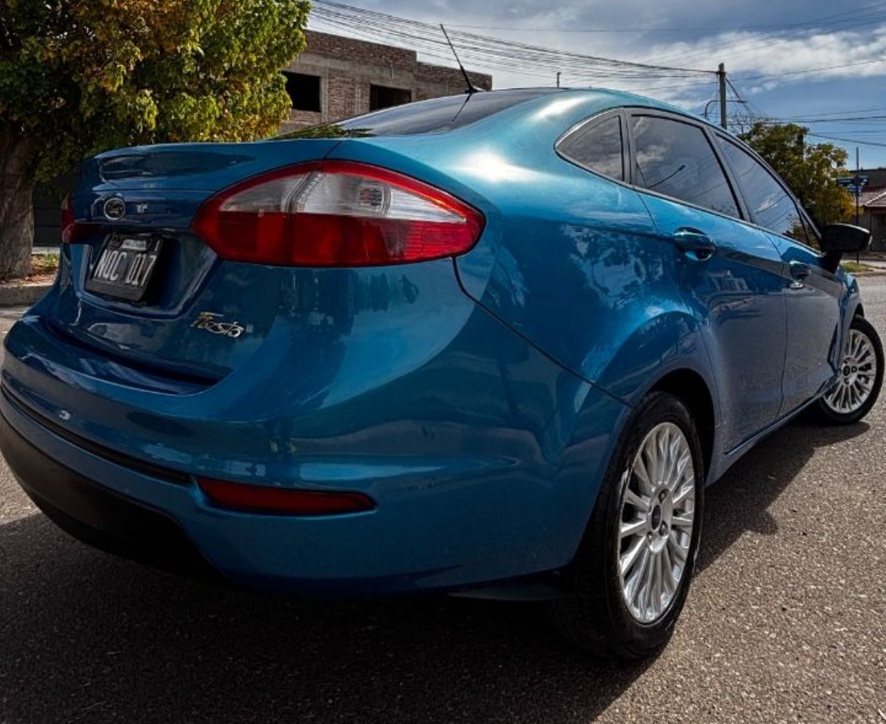 Ford Fiesta KD Usado en Mendoza, deRuedas