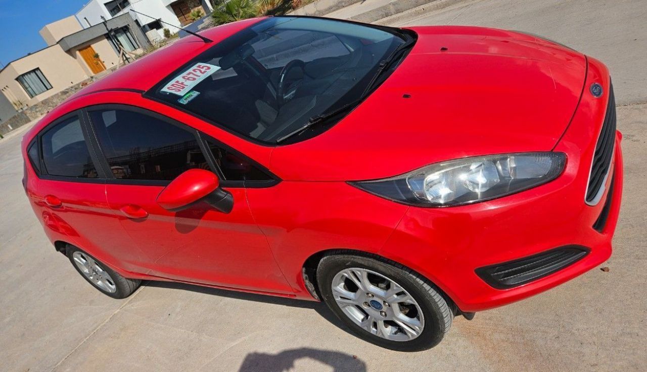 Ford Fiesta KD Usado en Mendoza, deRuedas