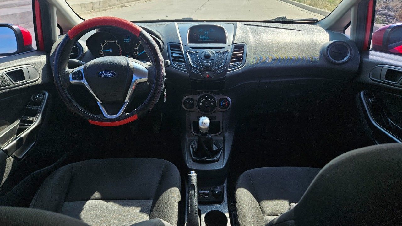 Ford Fiesta KD Usado en Mendoza, deRuedas