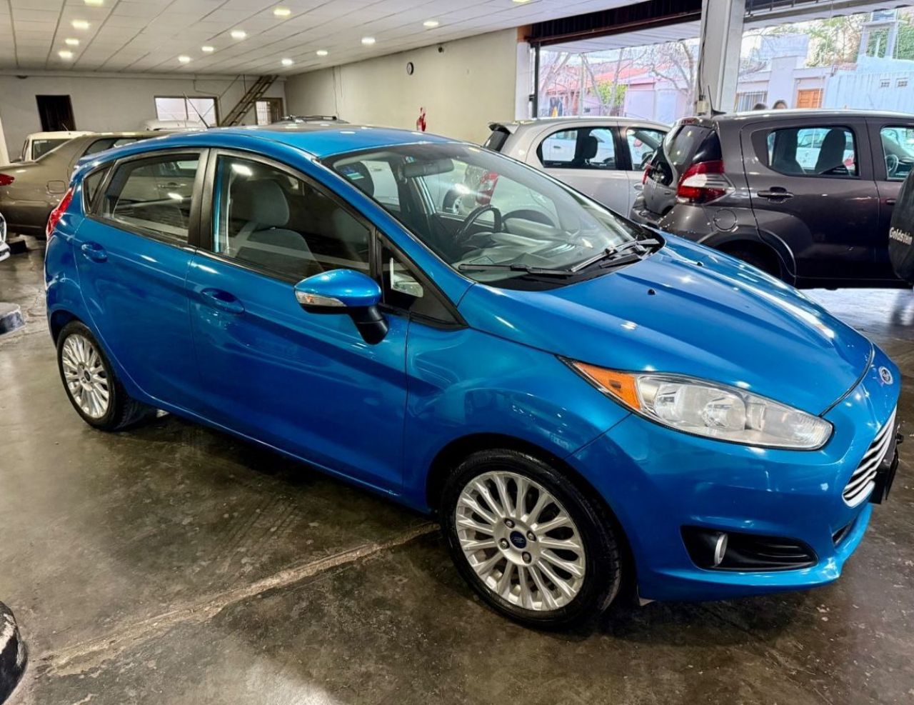 Ford Fiesta KD Usado en Mendoza, deRuedas