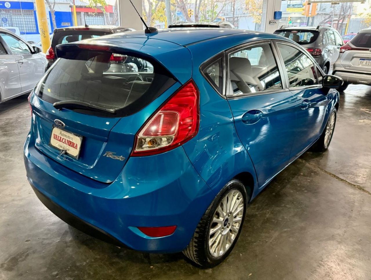 Ford Fiesta KD Usado en Mendoza, deRuedas