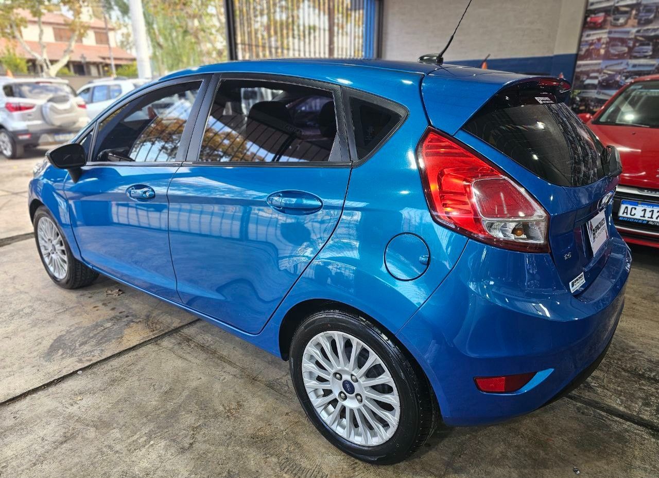 Ford Fiesta KD Usado en Mendoza, deRuedas