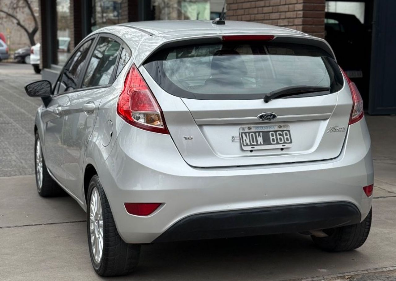 Ford Fiesta KD Usado Financiado en Mendoza, deRuedas