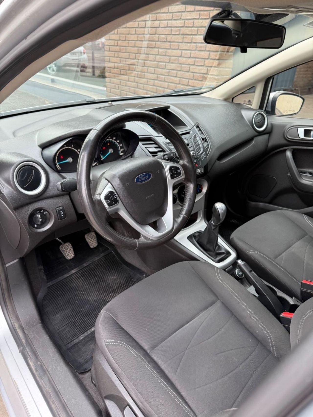 Ford Fiesta KD Usado Financiado en Mendoza, deRuedas