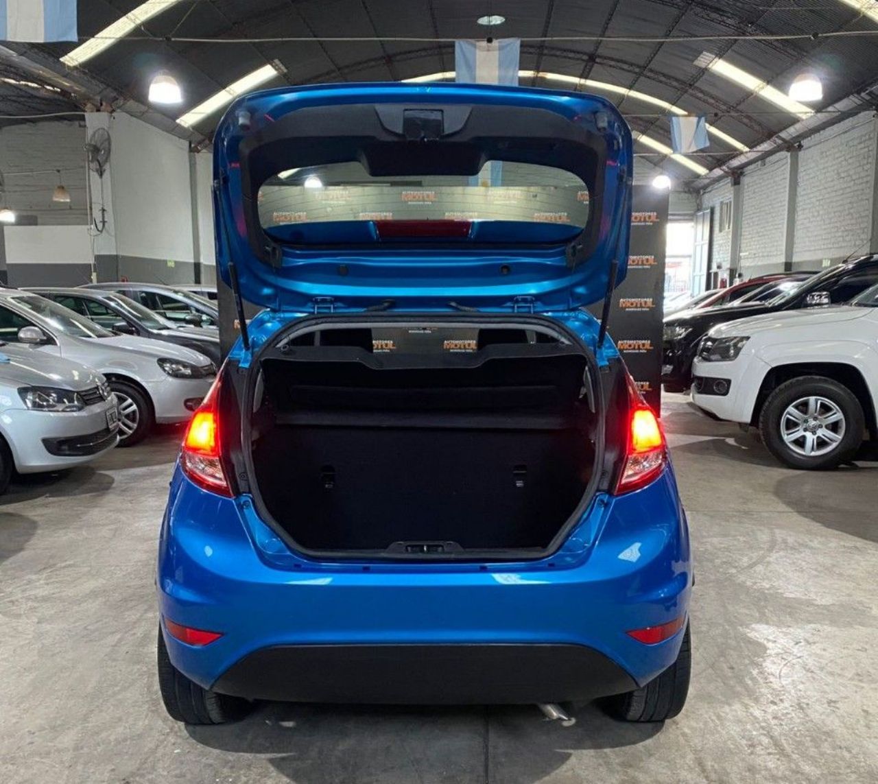 Ford Fiesta KD Usado en Mendoza, deRuedas