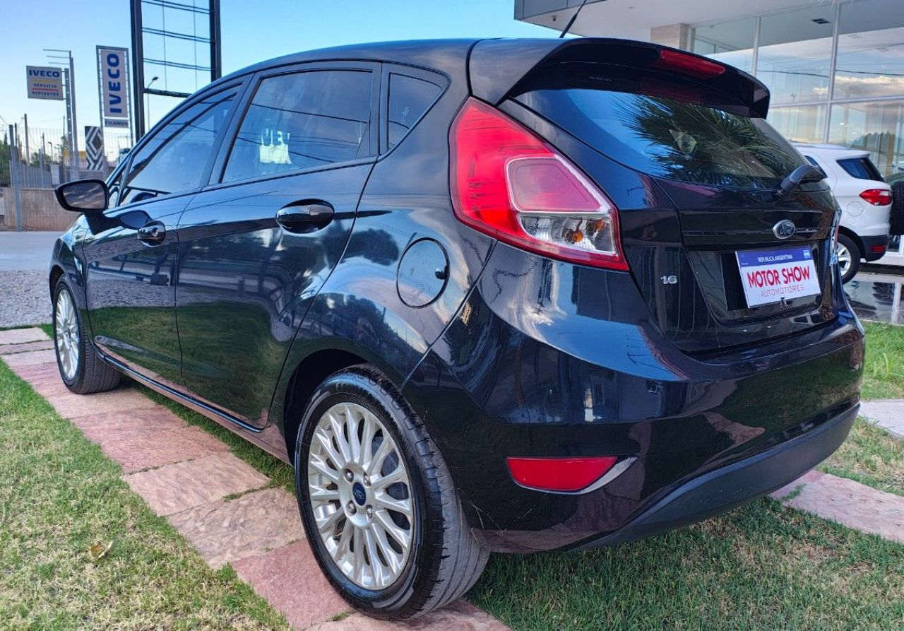 Ford Fiesta KD Usado Financiado en San Juan, deRuedas