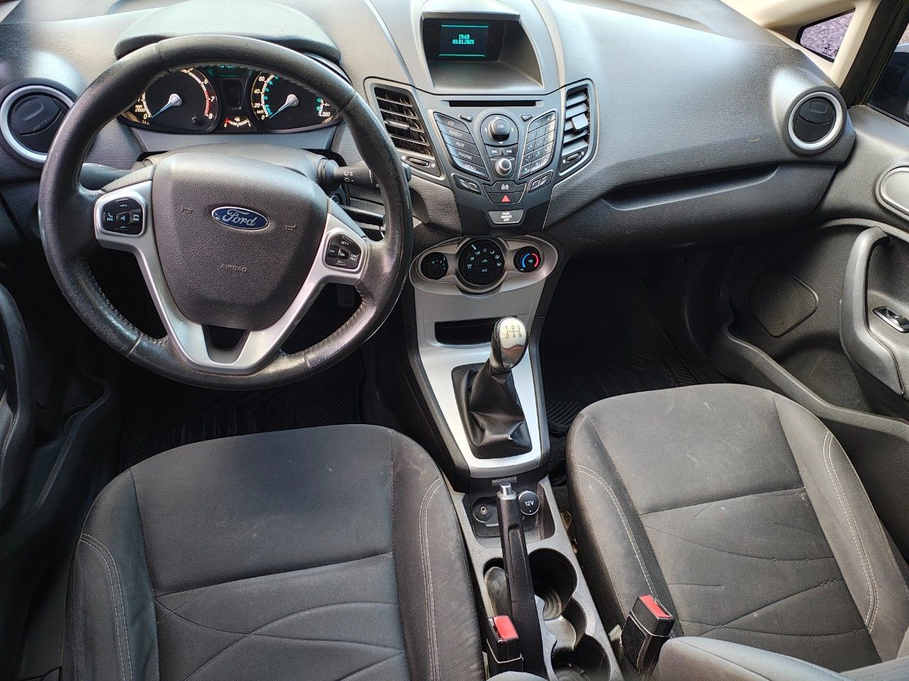 Ford Fiesta KD Usado Financiado en San Juan, deRuedas