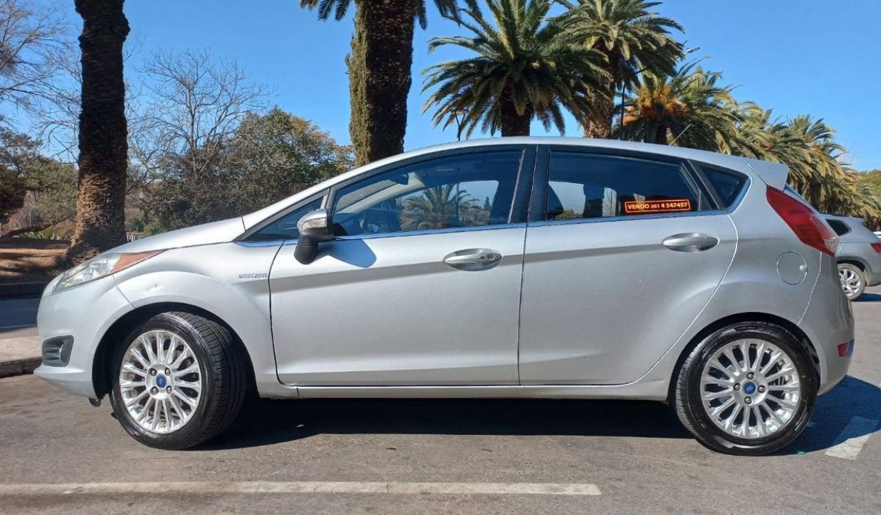 Ford Fiesta KD Usado en Mendoza, deRuedas