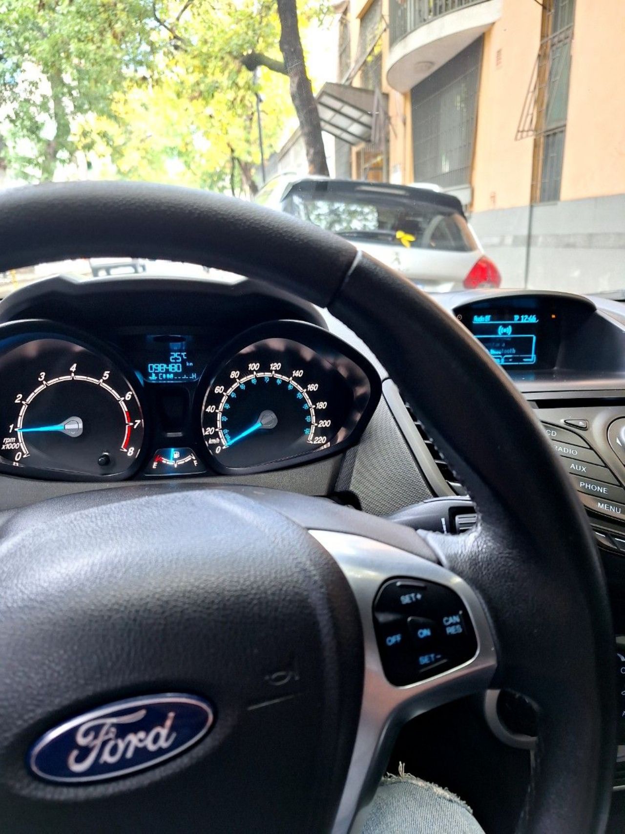 Ford Fiesta KD Usado en Buenos Aires, deRuedas