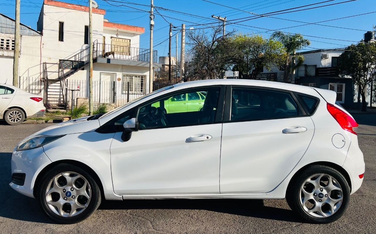 Ford Fiesta KD Usado Financiado en Córdoba, deRuedas