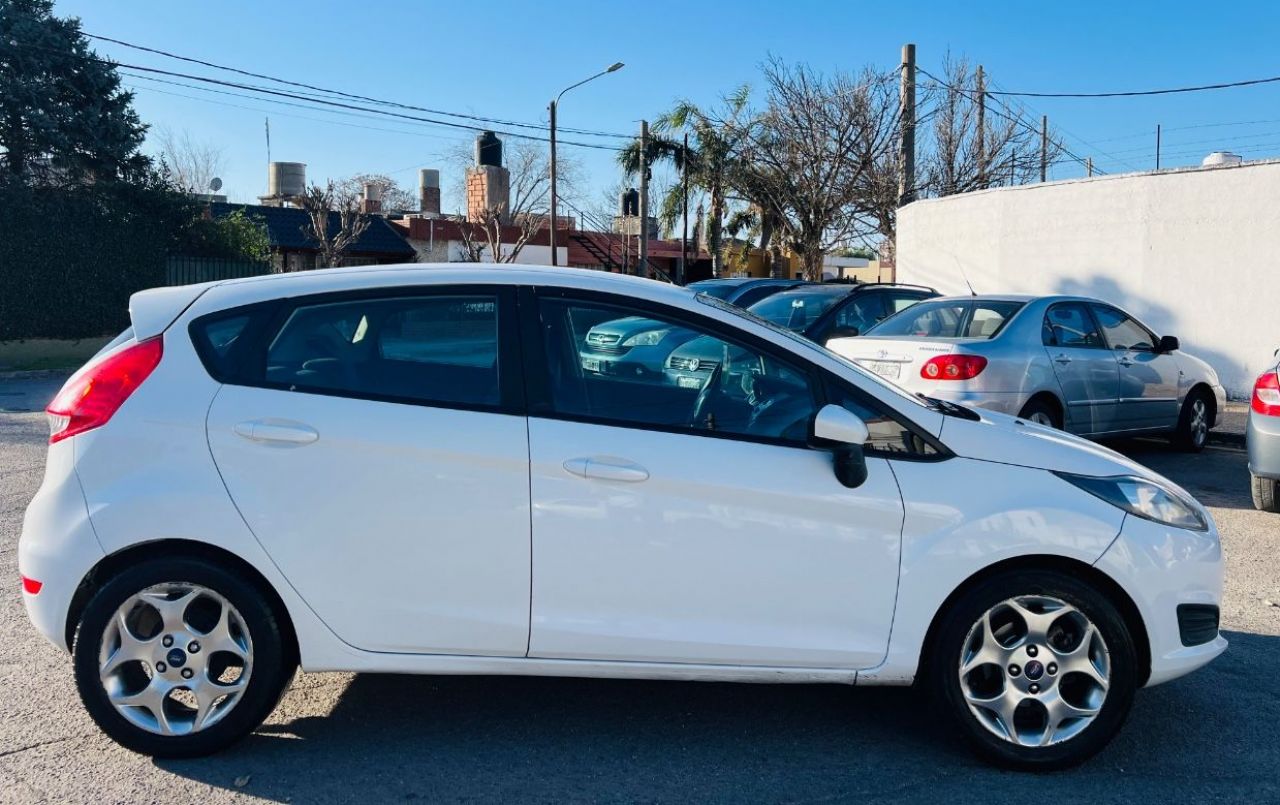 Ford Fiesta KD Usado Financiado en Córdoba, deRuedas