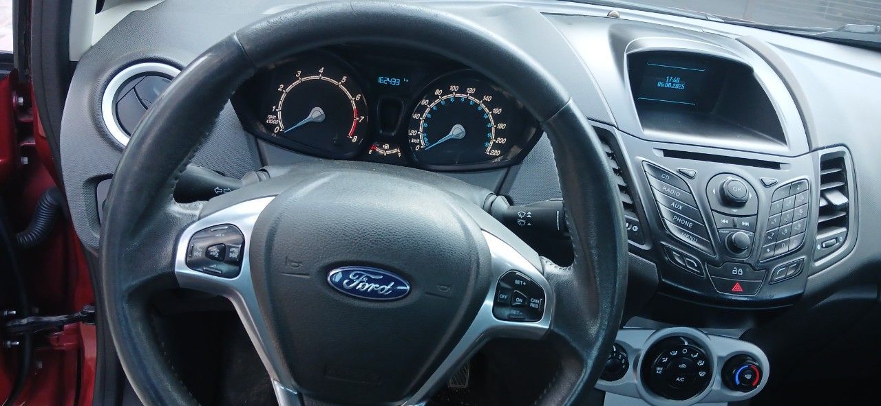 Ford Fiesta KD Usado en Mendoza, deRuedas